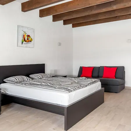 Vakantiehuis Vista Del Mar 1 By Interhome La Oliva